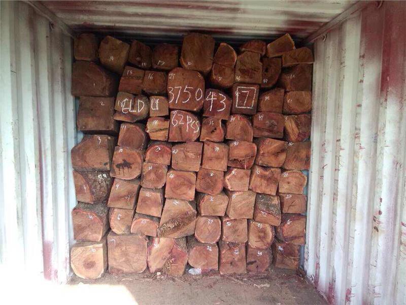 黄埔大码头木材进口报关代理全攻略 非洲亚花梨买单车皮通关实操指南